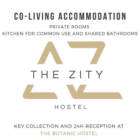 Az The Zity Hostel - Coliving Сарагоса Екстер'єр фото