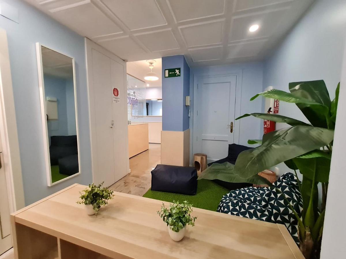 Az The Zity Hostel - Coliving Сарагоса Екстер'єр фото