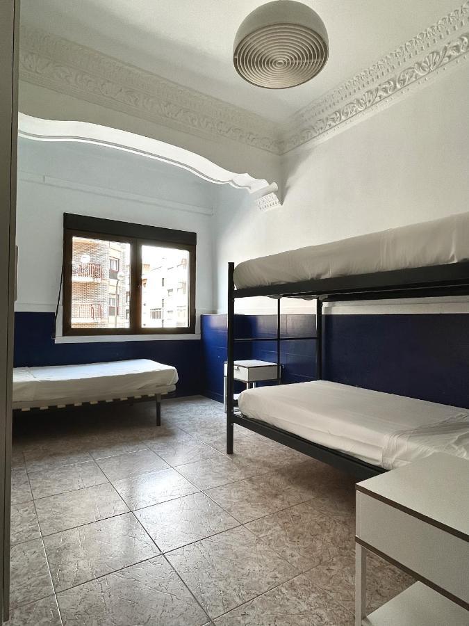 Az The Zity Hostel - Coliving Сарагоса Екстер'єр фото